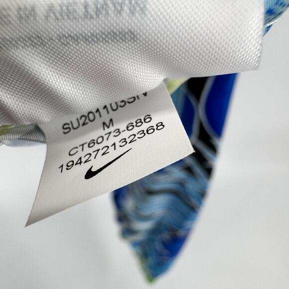 Nike Jacket Womens Medium Cropped Hooded Full Zip Lightweight Windrunner Floral - Picture 8 of 11